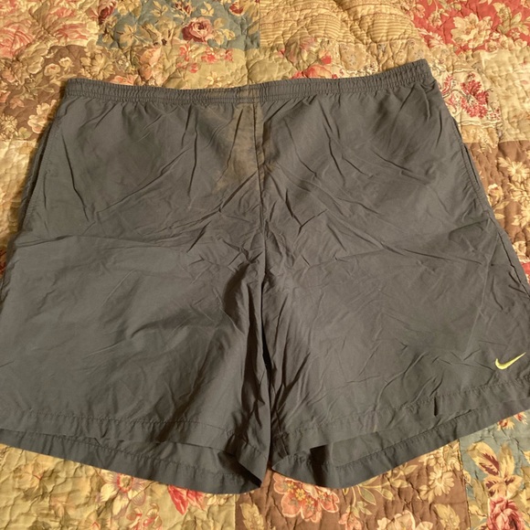 Mens Nike Dri Fit Running Shorts Size Large - Picture 2 of 3